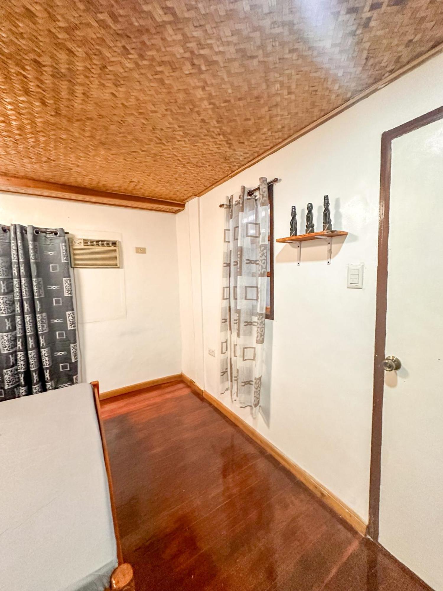 Hangout'S Hostel Эль-Нидо Экстерьер фото